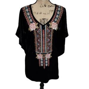 Madeline Sparklestein‎ Embroidered Black Crushed Velvet Tunic Size Small